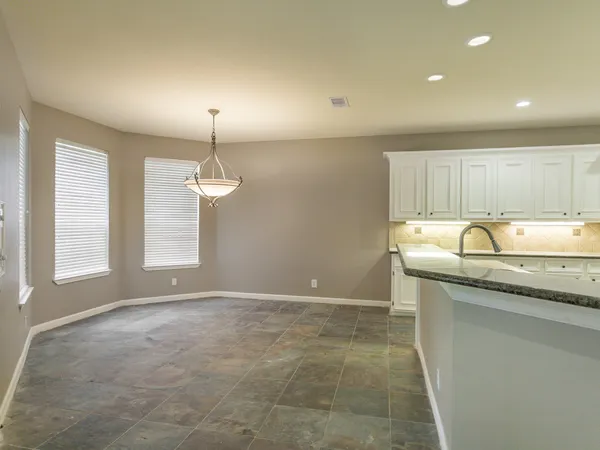 $2,395 | 11519 Aspenway Drive, Houston, TX 77070