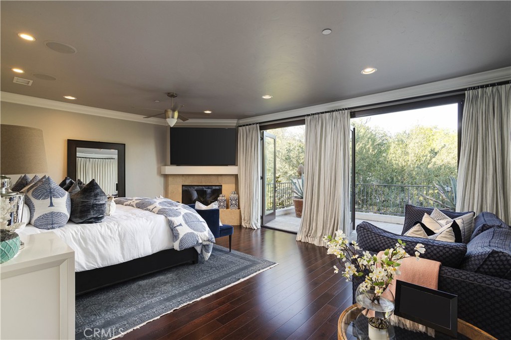 9981 Foxrun Road North Tustin, CA 92705 - Photo 11 of 33