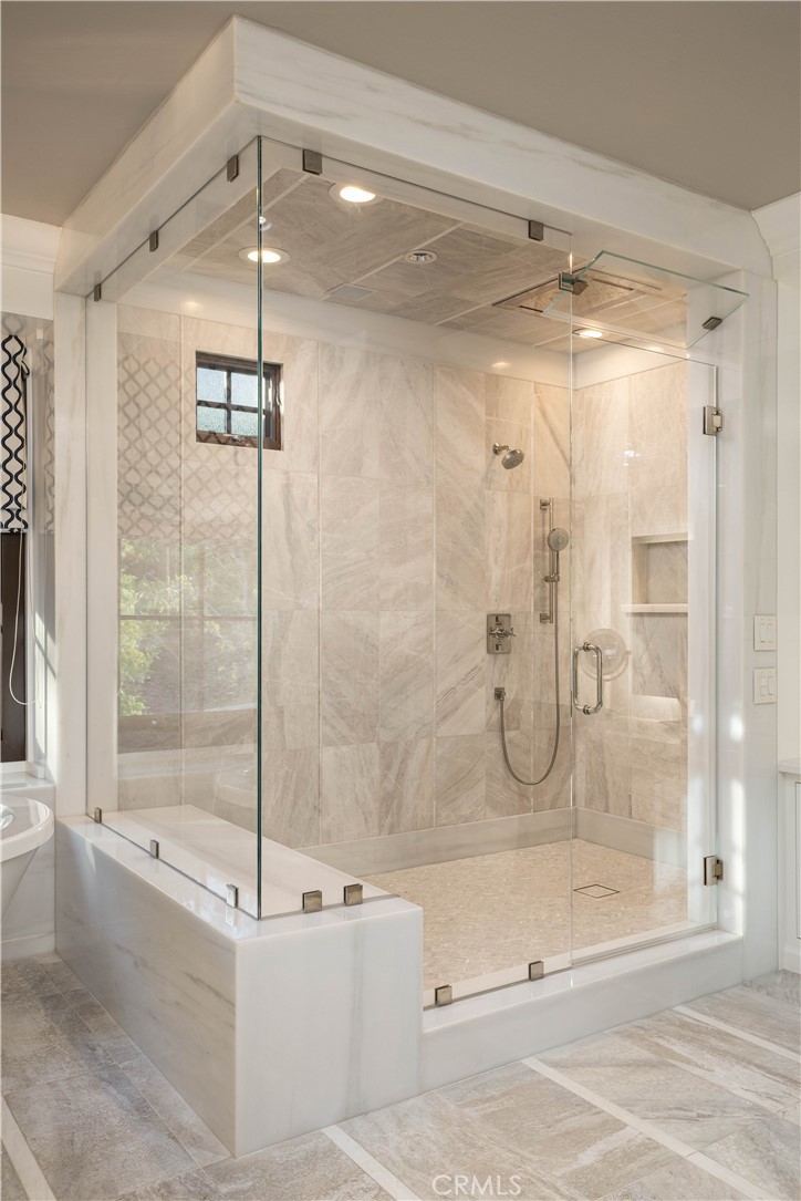 9981 Foxrun Road North Tustin, CA 92705 - Photo 15 of 33