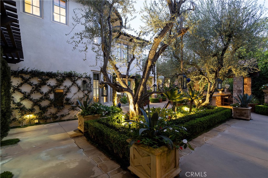 9981 Foxrun Road North Tustin, CA 92705 - Photo 21 of 33