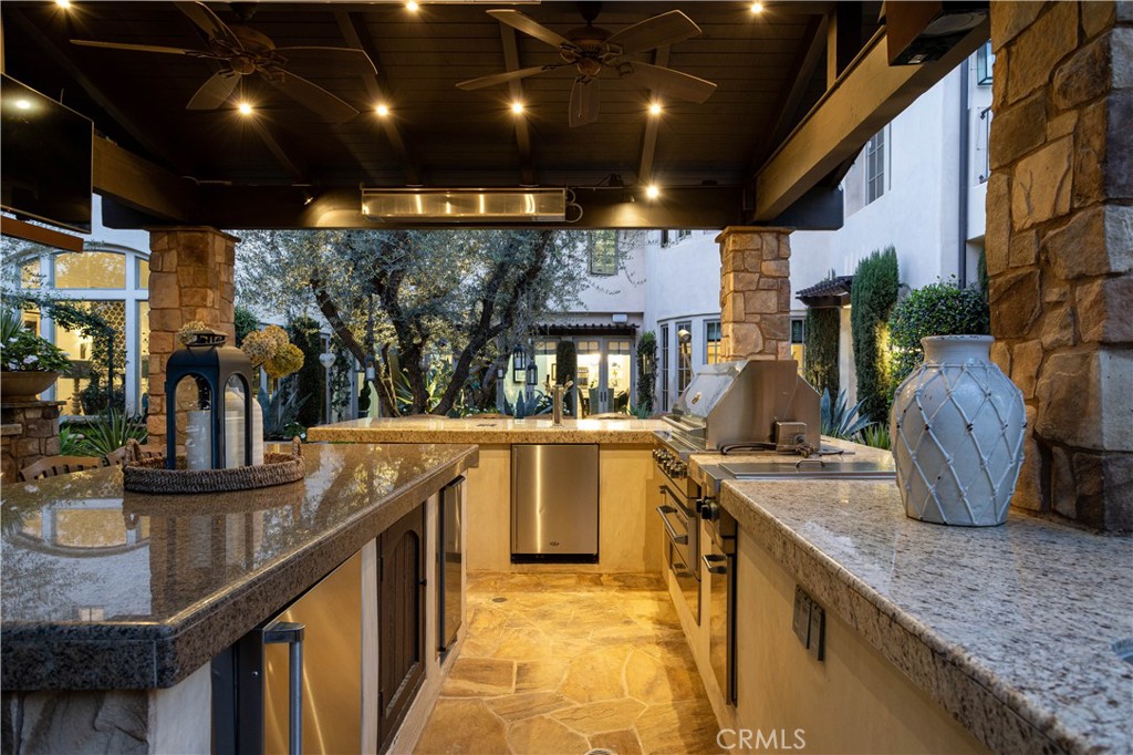 9981 Foxrun Road North Tustin, CA 92705 - Photo 23 of 33