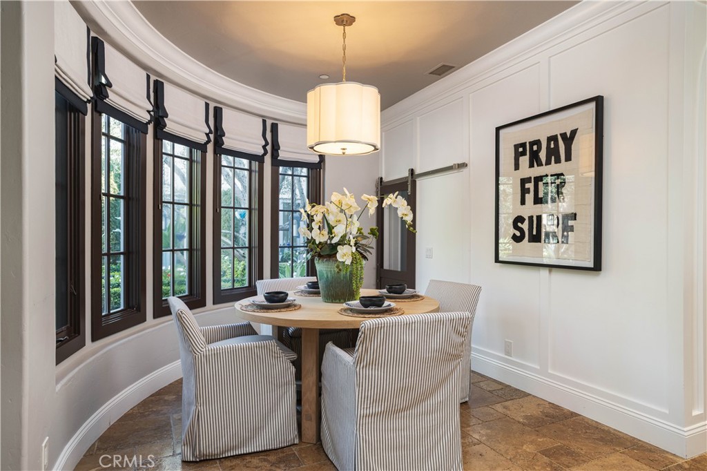 9981 Foxrun Road North Tustin, CA 92705 - Photo 9 of 33