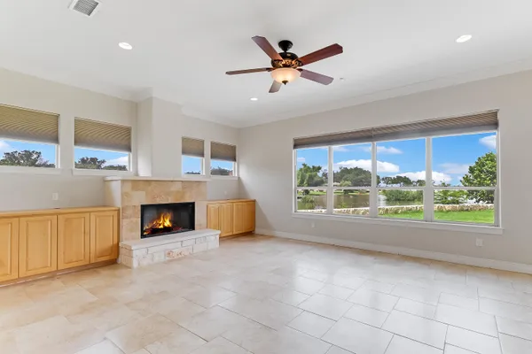 $885,000 | 100 Palm Cove, Buchanan Dam, TX 78609