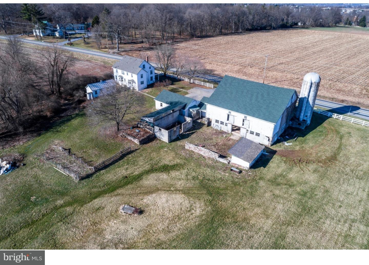 266 Ridge Road Spring City, PA 19475 - Photo 2 of 8