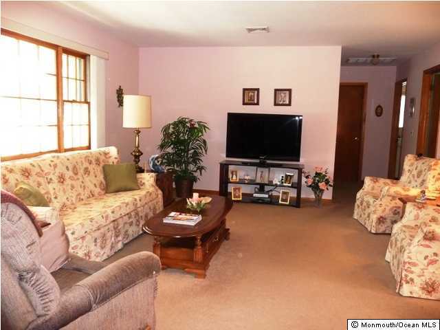 11 Overhill Road Matawan, NJ 07747 - Photo 2 of 3 Additional Photo