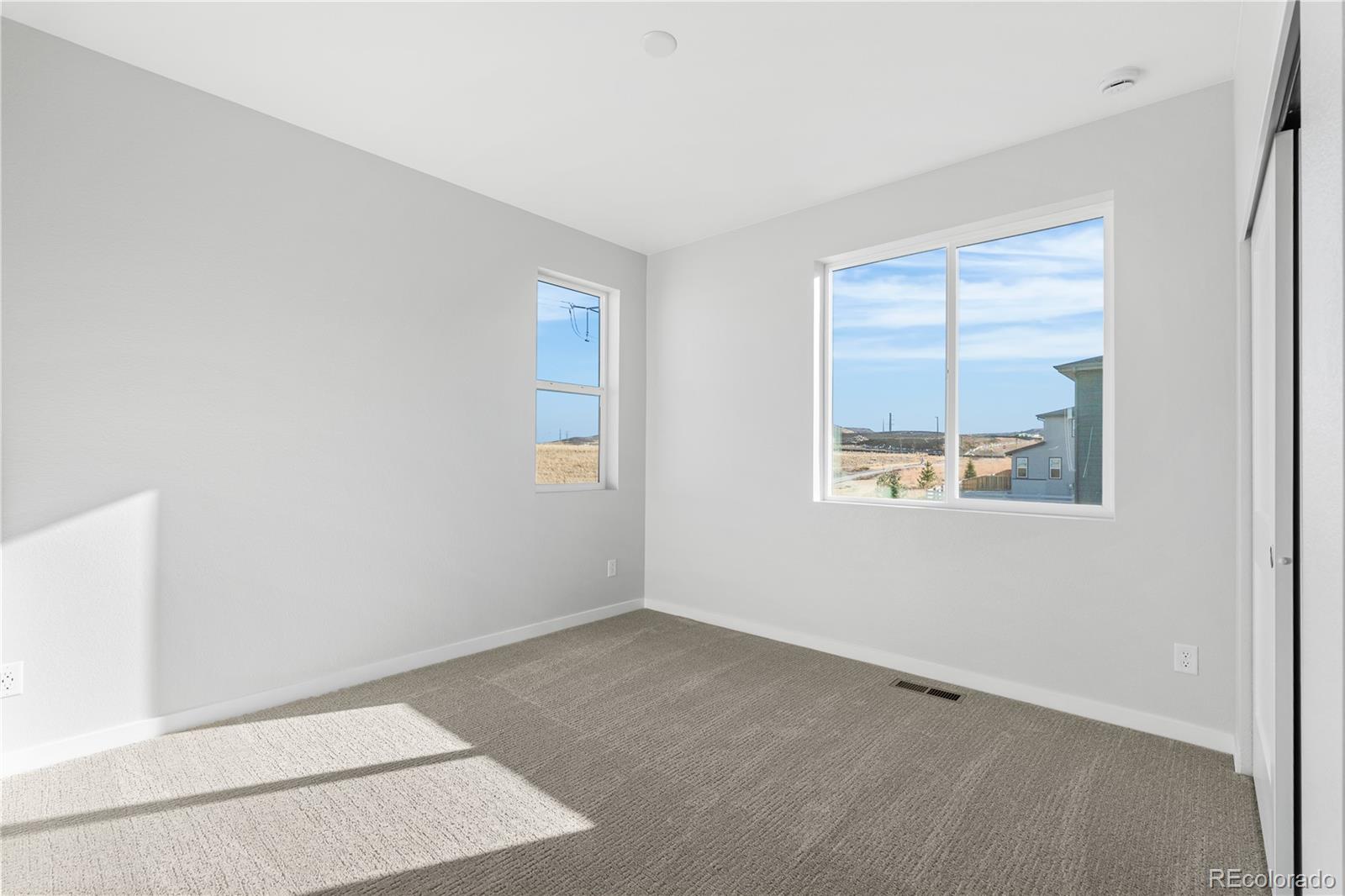 12124 Octave Avenue Lone Tree, CO 80134 - Photo 11 of 32