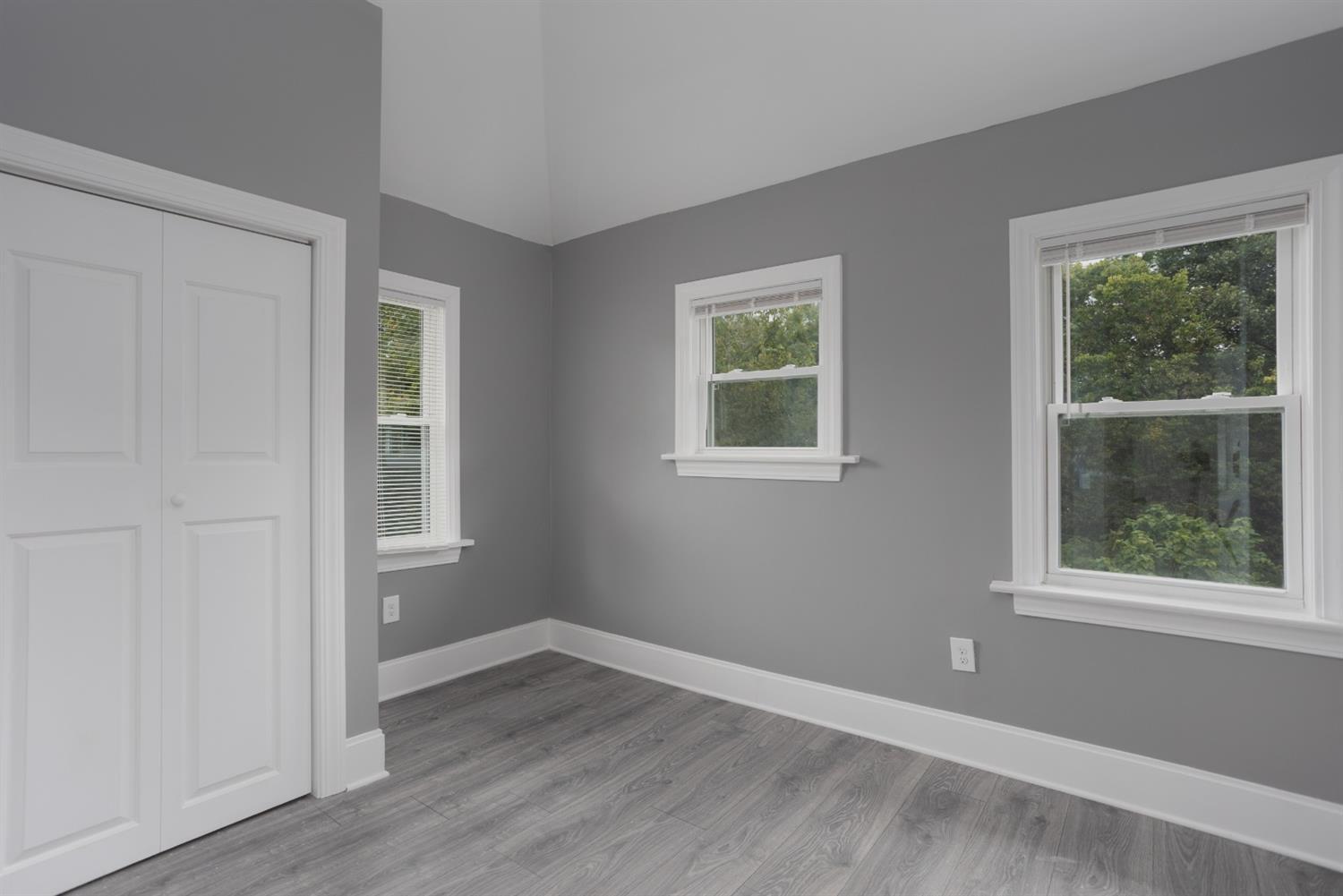4738 Ridgeway Avenue Norwood, OH 45212 - Photo 14 of 27