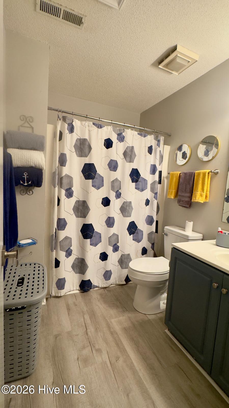402D Forest Park Road, Unit D Wilmington, NC 28409 - Photo 7 of 11 WhatsApp Image 2026-05-19 at 11.08.05 PM