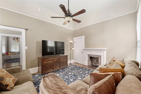 $424,900 | 721 Southeast 5th Street, Ocala, FL 34471
