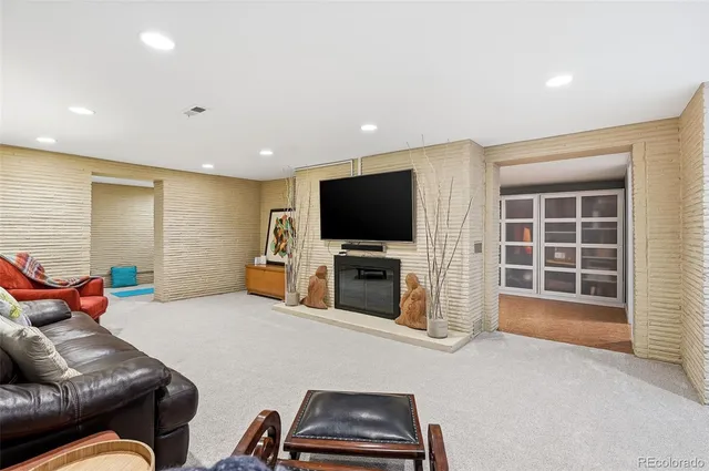 $1,195,000 | 6631 East 5th Avenue, Denver, CO 80220