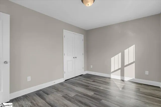 $325,000 | 110 West 4th Avenue, Easley, SC 29640