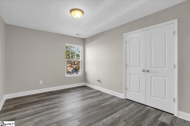 $325,000 | 110 West 4th Avenue, Easley, SC 29640