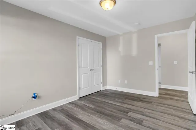 $325,000 | 110 West 4th Avenue, Easley, SC 29640