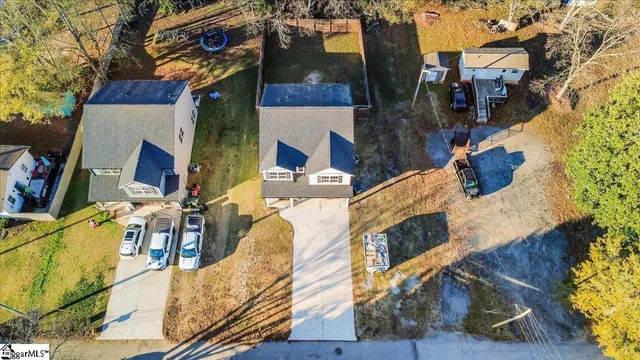 $325,000 | 110 West 4th Avenue, Easley, SC 29640