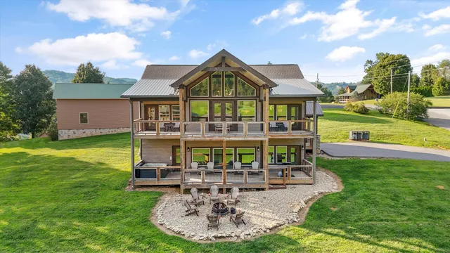 $1,550,000 | 3598 Sugar Tree Drive, Sevierville, TN 37862