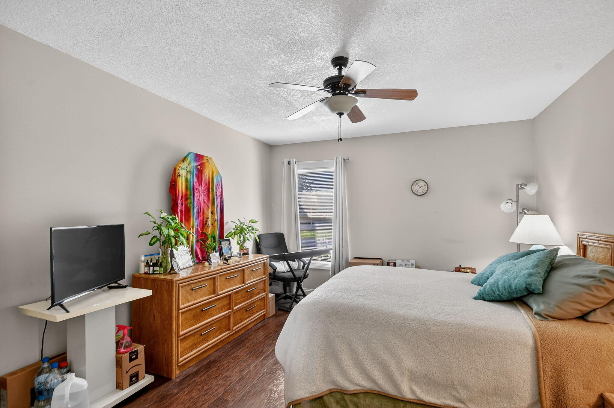 9215 Flynn Circle, Unit 8 Boca Raton, FL 33496 - Photo 19 of 41 Second Bedroom