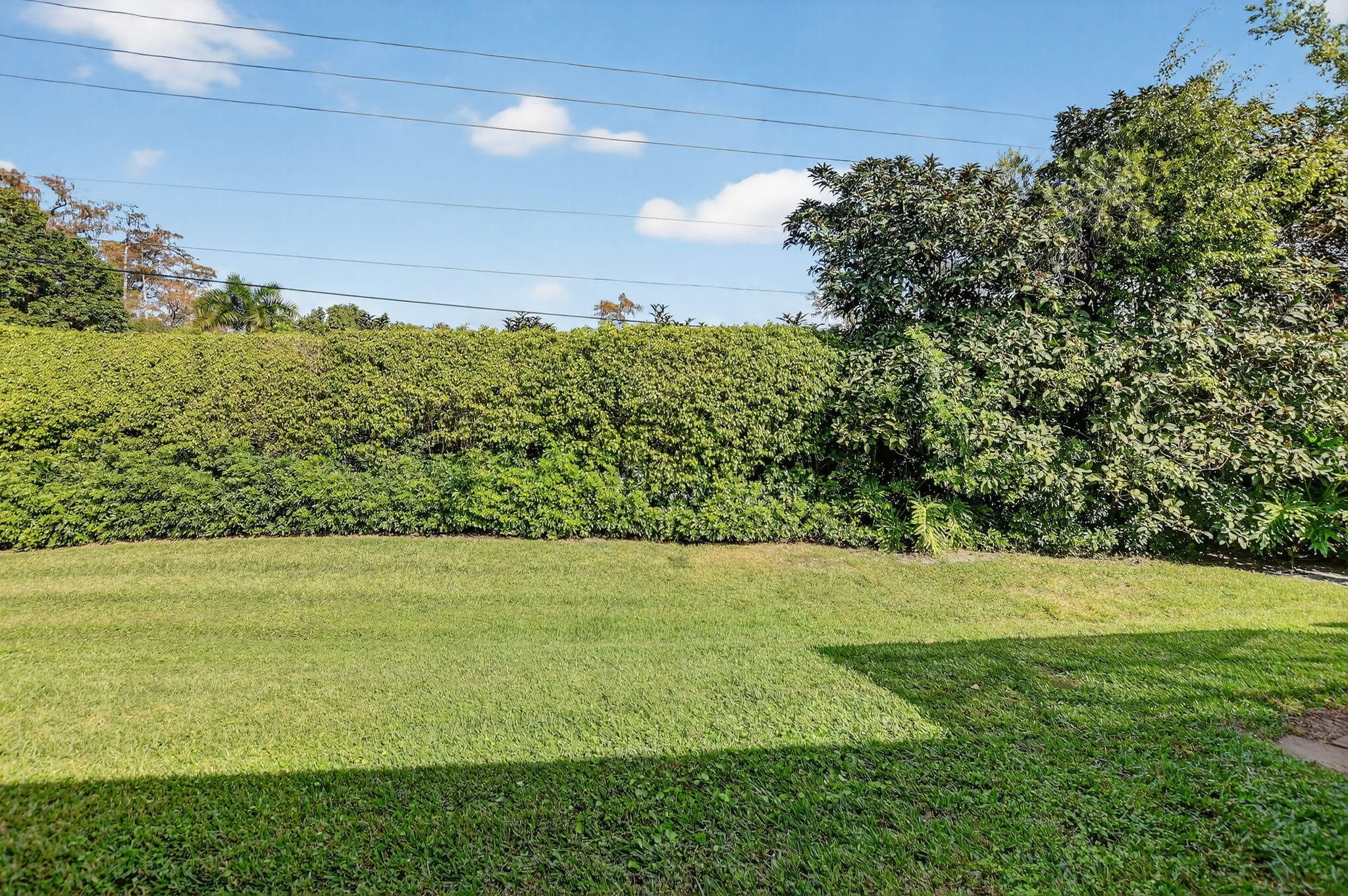 9215 Flynn Circle, Unit 8 Boca Raton, FL 33496 - Photo 26 of 41 View in Back