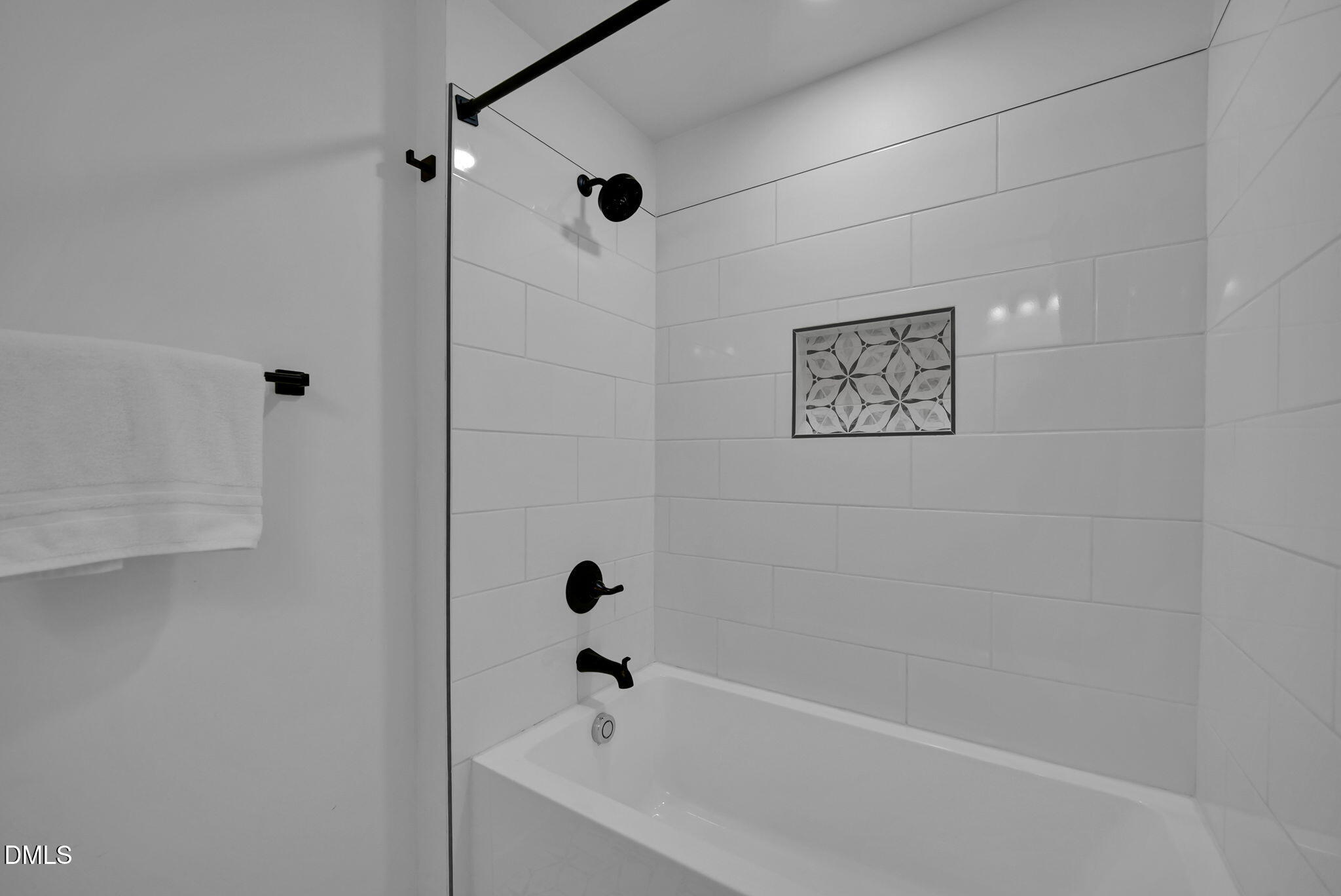 5920 Whittier Drive Raleigh, NC 27609 - Photo 34 of 51 44-web-or-mls-DSC06552