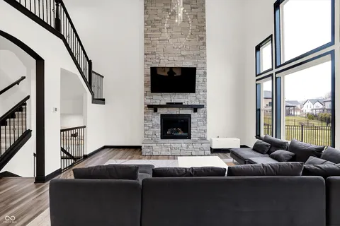 $699,999 | 3565 Snowdon Drive, Westfield, IN 46074