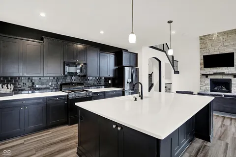 $699,999 | 3565 Snowdon Drive, Westfield, IN 46074