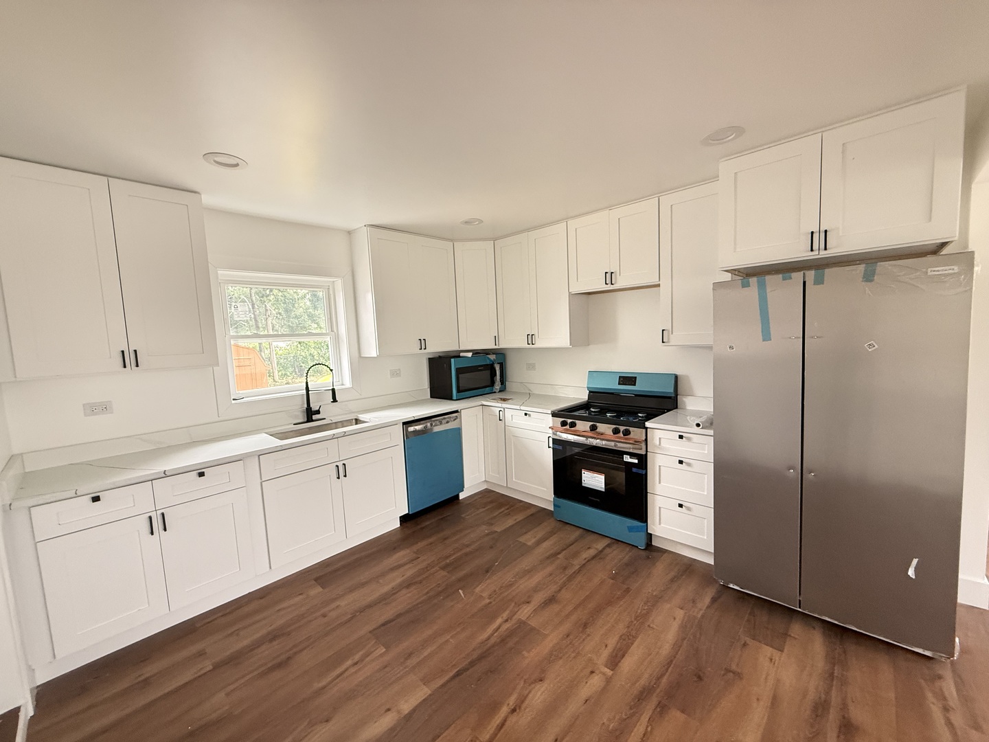 10741 Mason Avenue Chicago Ridge, IL 60415 - Photo 10 of 33 Gallery Image 10