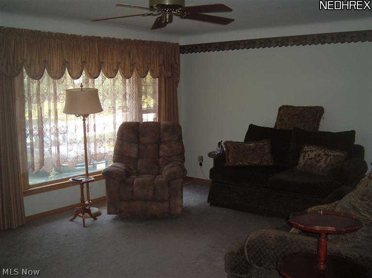 16579 Webster Road Cleveland, OH 44130 - Photo 4 of 20 Gallery Image 4
