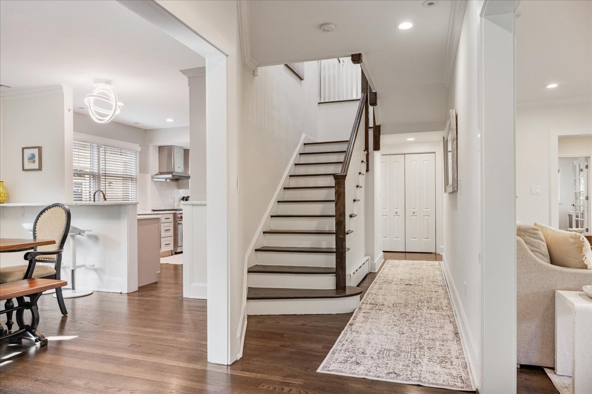 924 Chestnut Avenue Wilmette, IL 60091 - Photo 4 of 41 a view of entryway and hall with wooden floor