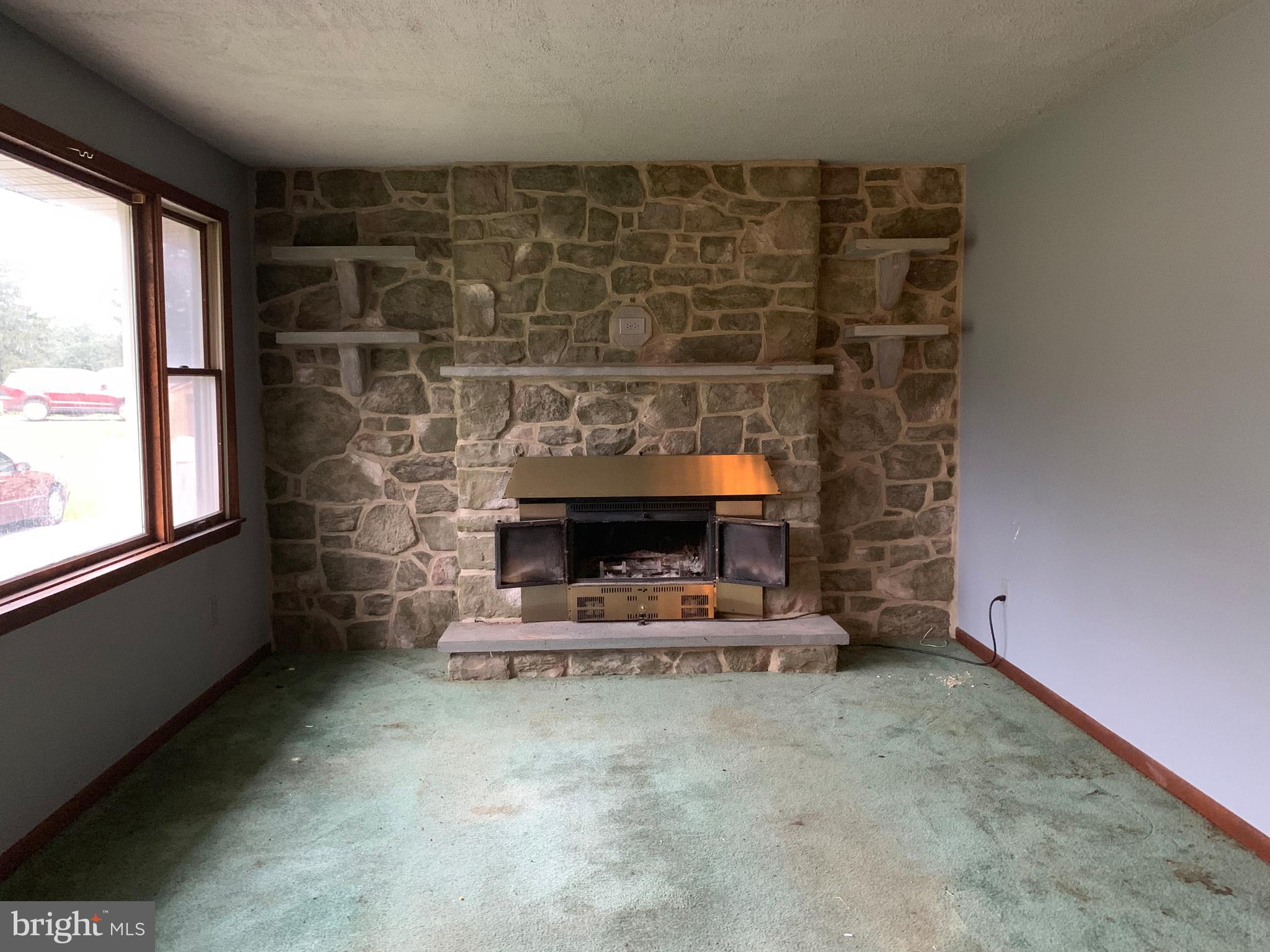 461 School House Road New Providence, PA 17560 - Photo 5 of 12 Gallery Image 5
