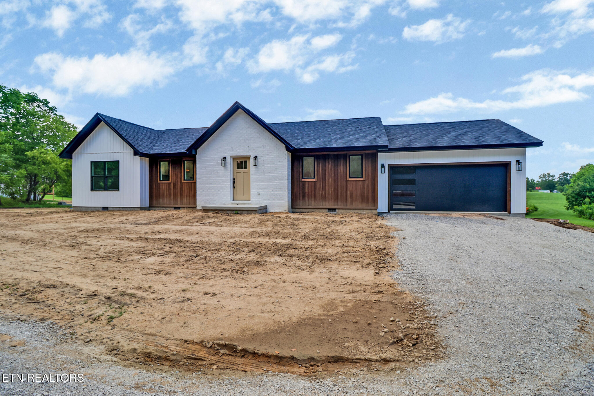 819 Hack Beaty Road Grimsley, TN 38565 - Photo 1 of 33 if1a9534-if1a9538