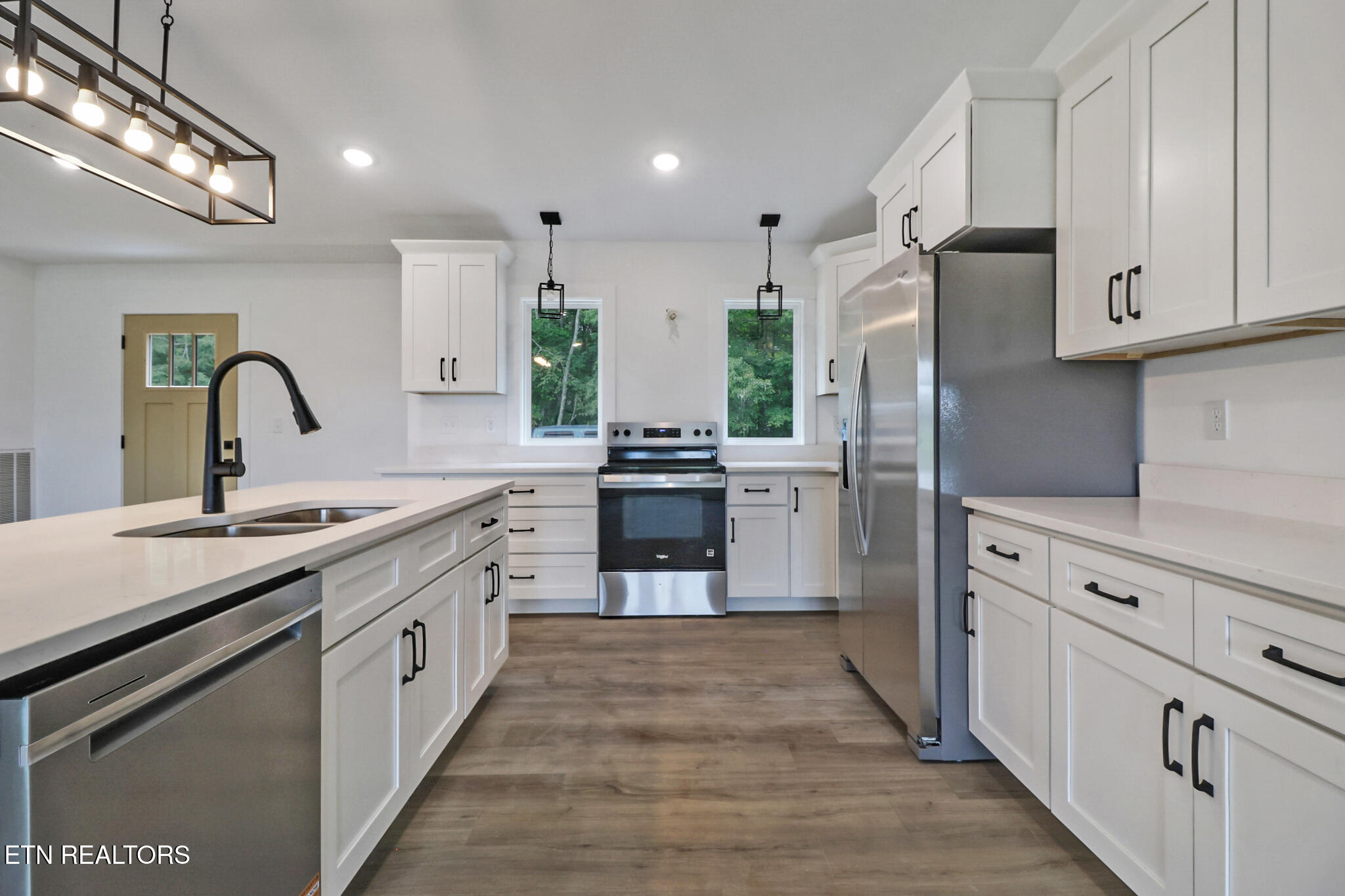 819 Hack Beaty Road Grimsley, TN 38565 - Photo 4 of 33 if1a9489-if1a9493