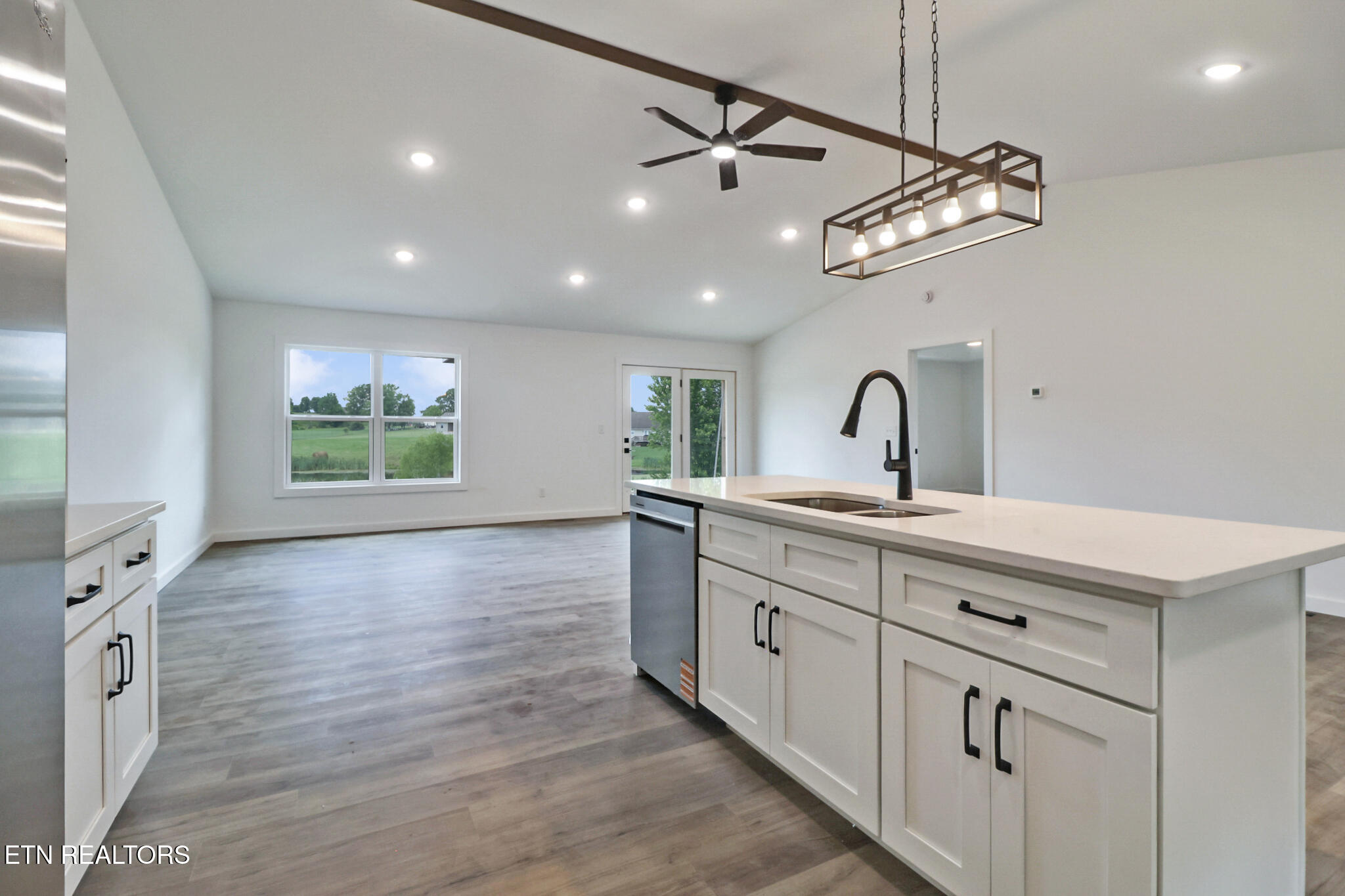 819 Hack Beaty Road Grimsley, TN 38565 - Photo 6 of 33 if1a9494-if1a9498