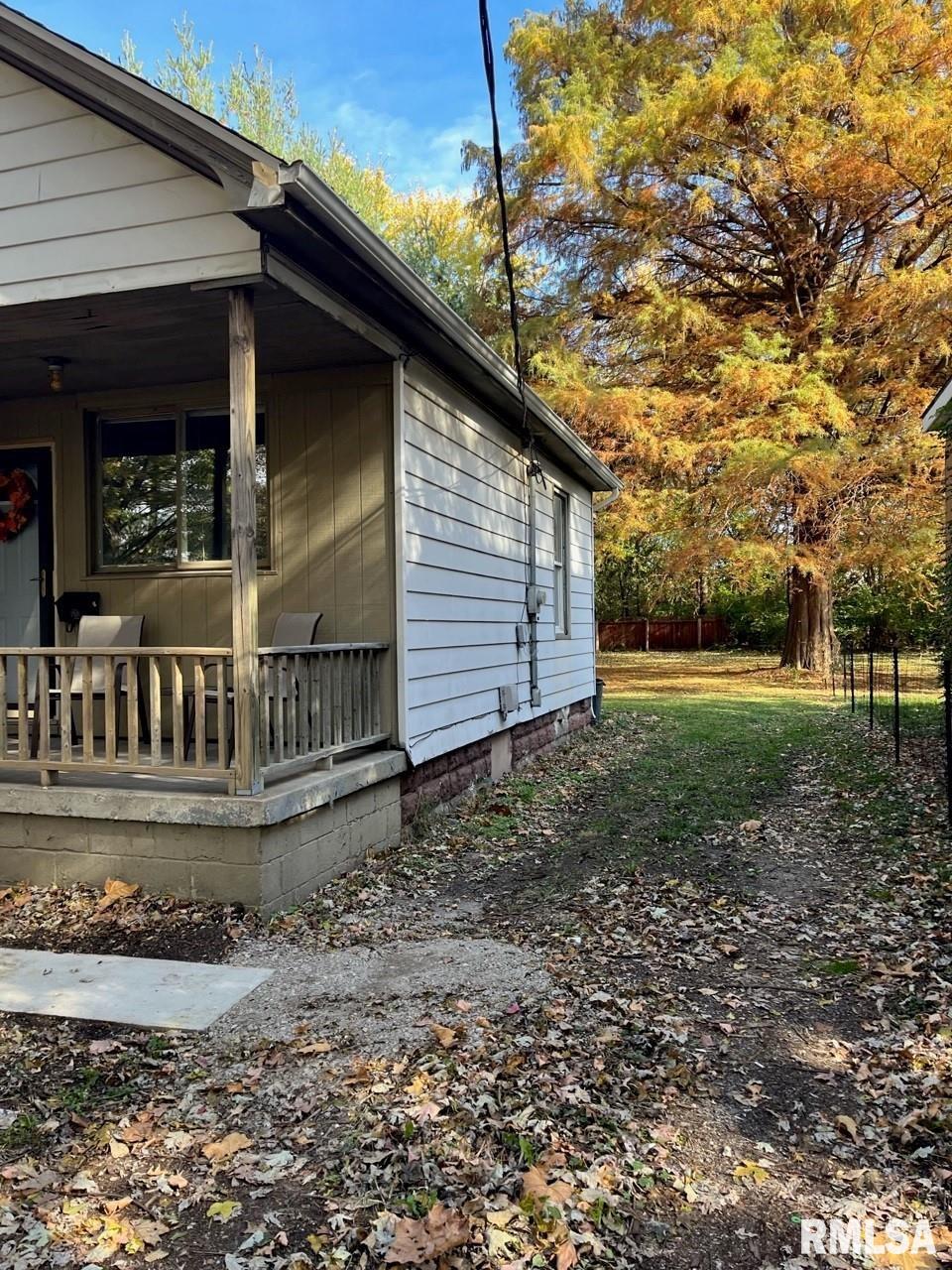 1902 North 11th Street Springfield, IL 62702 - Photo 3 of 15