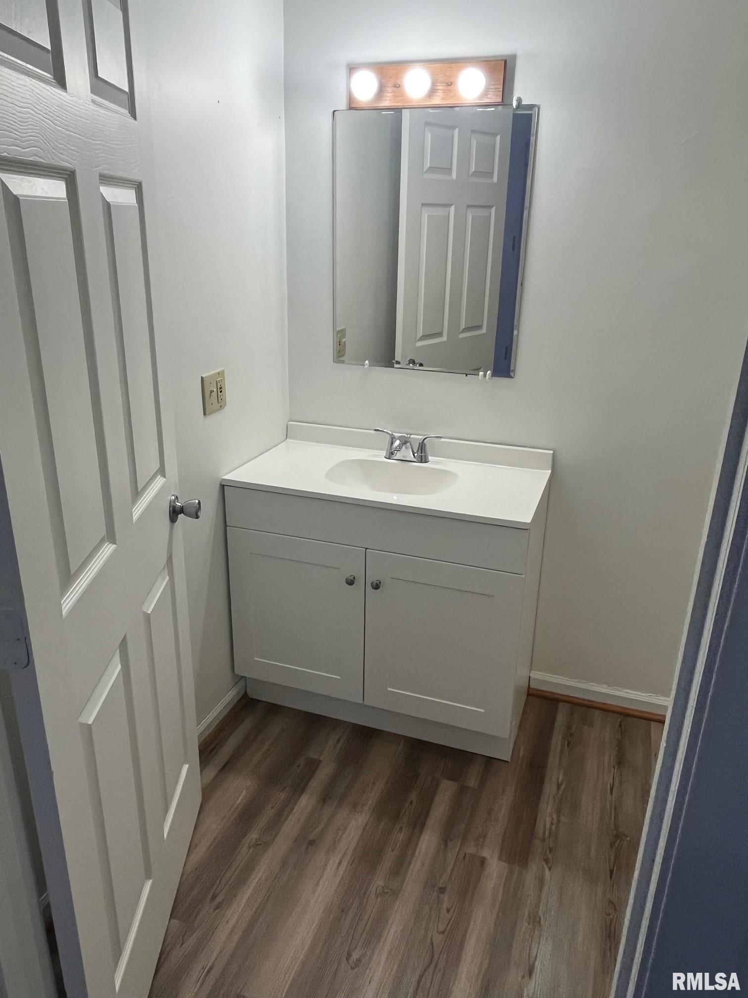1902 North 11th Street Springfield, IL 62702 - Photo 6 of 15