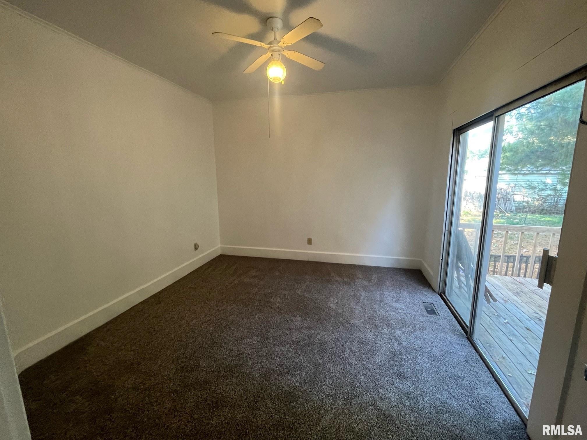 1902 North 11th Street Springfield, IL 62702 - Photo 8 of 15