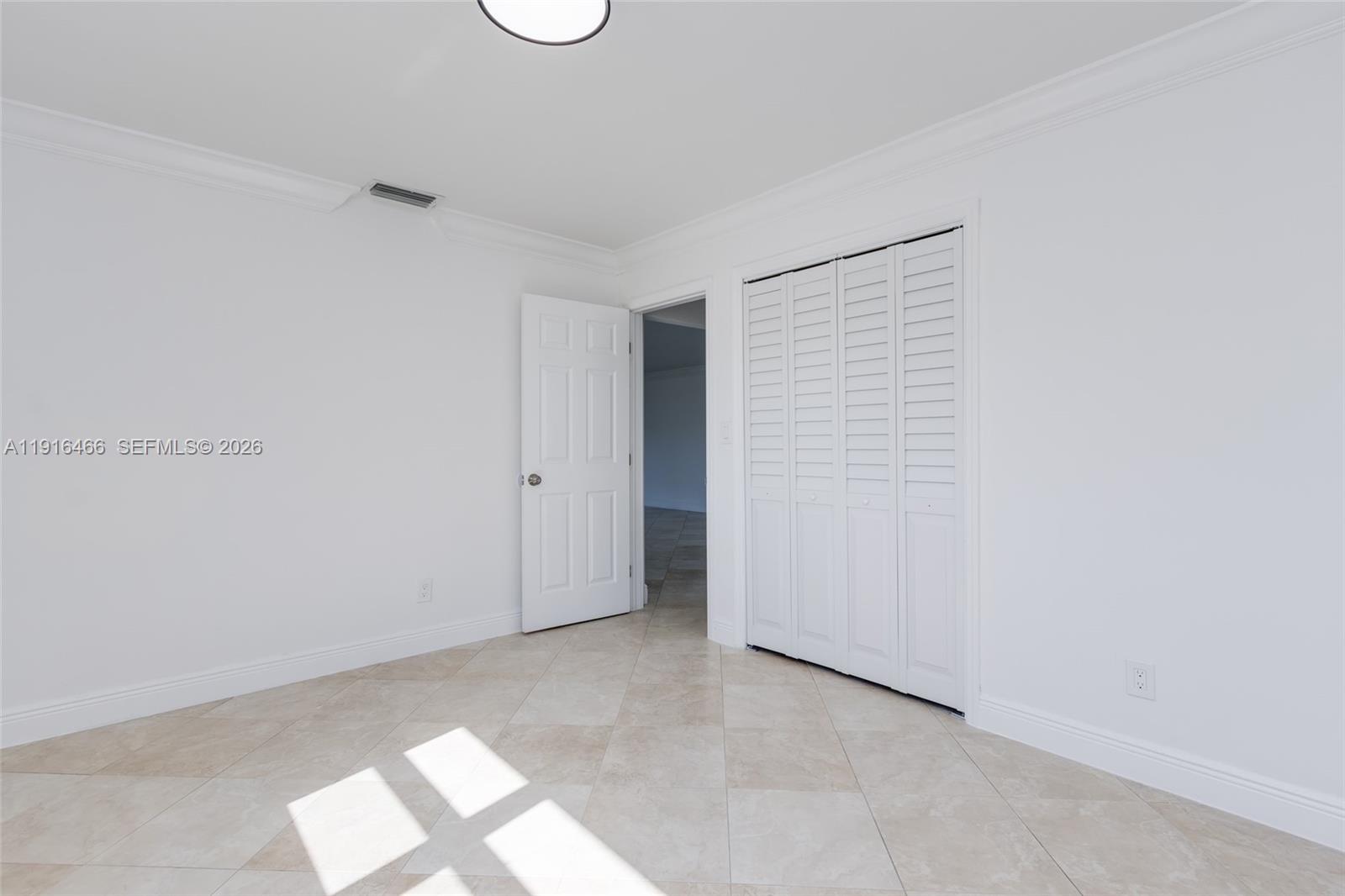 5425 Madison Street Hollywood, FL 33021 - Photo 41 of 45 a view of an empty room