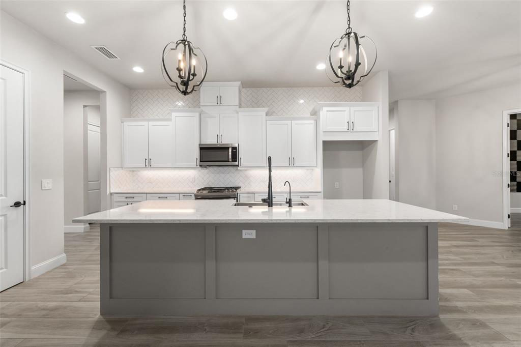 11081 Southwest 38th Boulevard Gainesville, FL 32608 - Photo 9 of 66