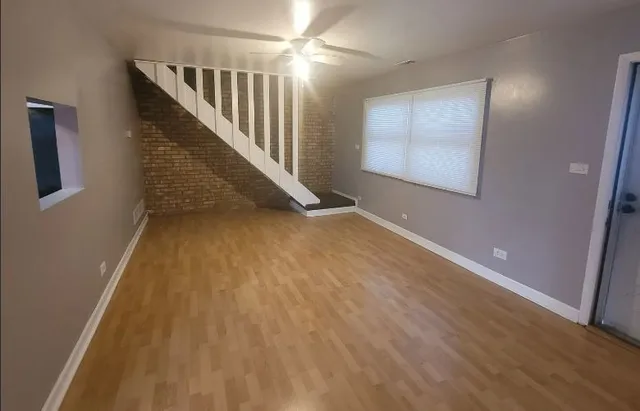 $1,900 | 189 Robert Court, Unit C, Bartlett, IL 60103