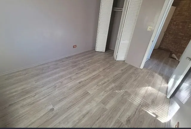 $1,900 | 189 Robert Court, Unit C, Bartlett, IL 60103