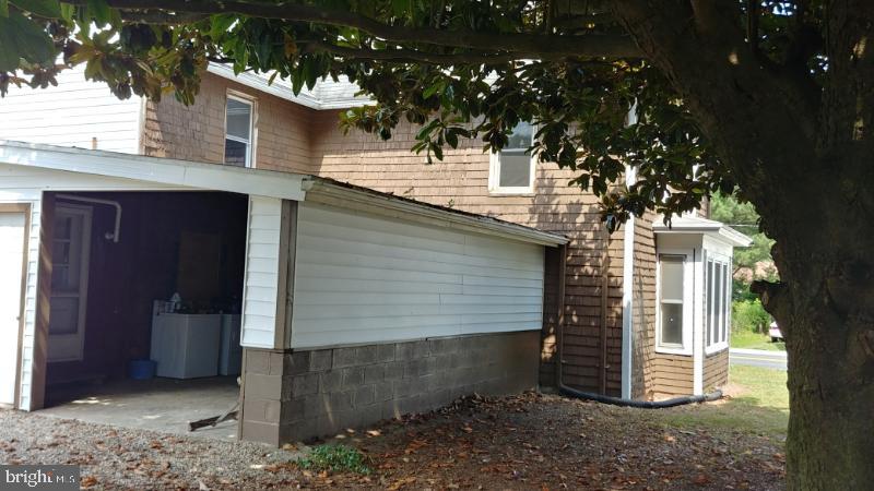 2811 Snow Hill Road Girdletree, MD 21829 - Photo 22 of 22 Car port