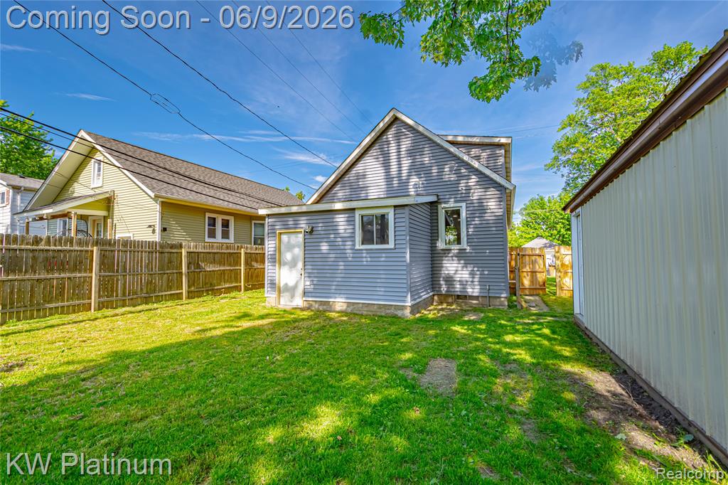 511 13th Street Port Huron, MI 48060 - Photo 5 of 23