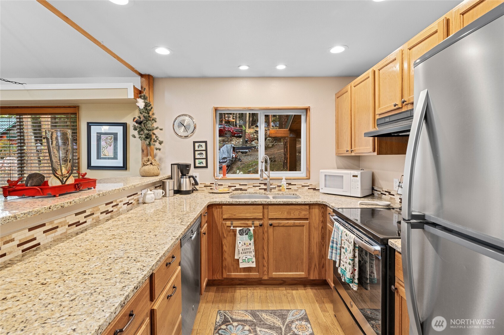 1051 Highland Loop Ronald, WA 98940 - Photo 13 of 39