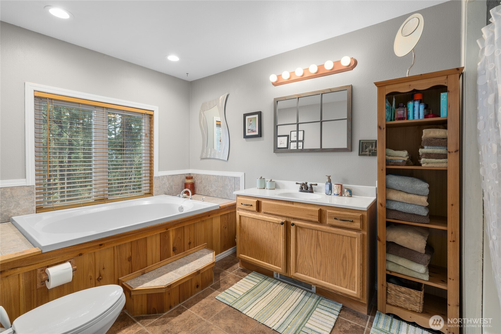 1051 Highland Loop Ronald, WA 98940 - Photo 17 of 39