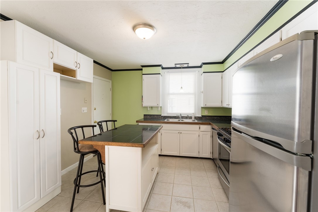 366 Park Place, Unit 1 Woonsocket, RI 02895 - Photo 7 of 13