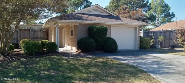 $369,500 | 7417 Montfaye Court, Wilmington, NC 28411