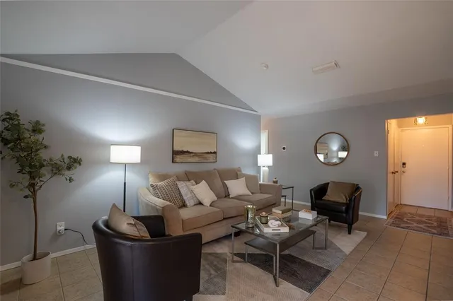 $249,900 | 1108 Autumn Oak Drive, Denton, TX 76209