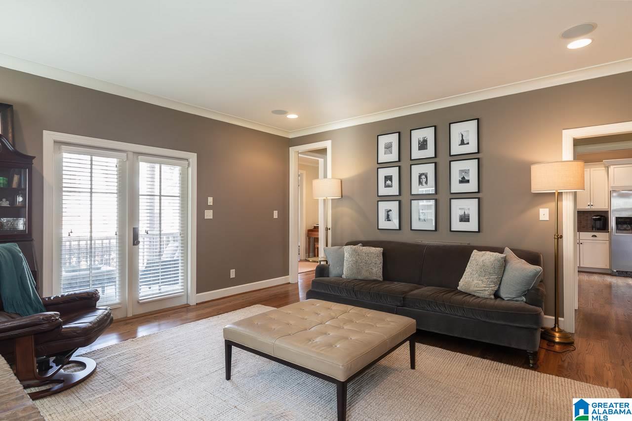 909 Highland Road Birmingham, AL 35209 - Photo 6 of 40