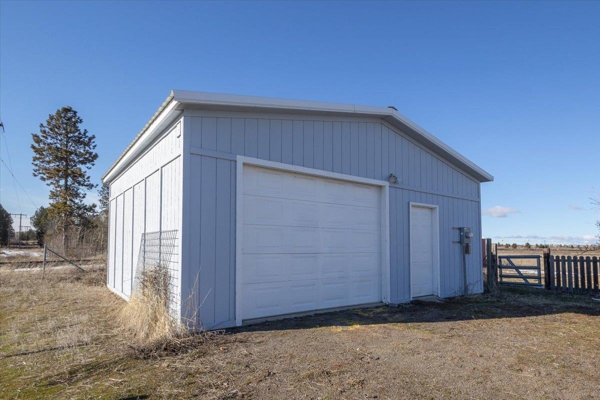 7204 South Welcome Road Medical Lake, WA 99022 - Photo 2 of 30