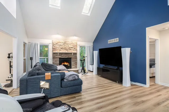 $549,900 | 5477 Fairview Street, Stevensville, MI 49127