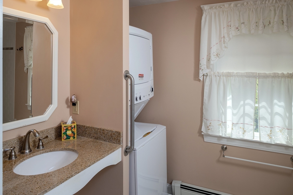 10 Simmons Road Hingham, MA 02043 - Photo 14 of 31 Gallery Image 14