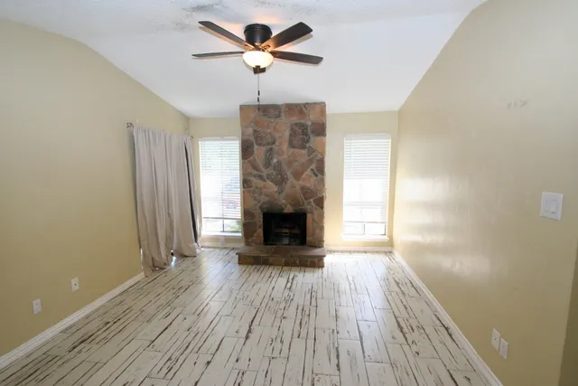 $1,450 | 17331 Red Oak Drive, Unit D 34, Houston, TX 77090